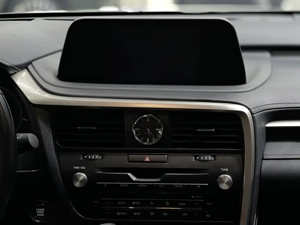Lexus RX 2020 — фото 14