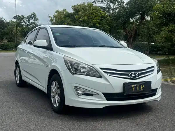 Hyundai Accent 2016
