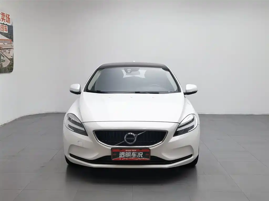 Volvo V40 2018 — фото 3