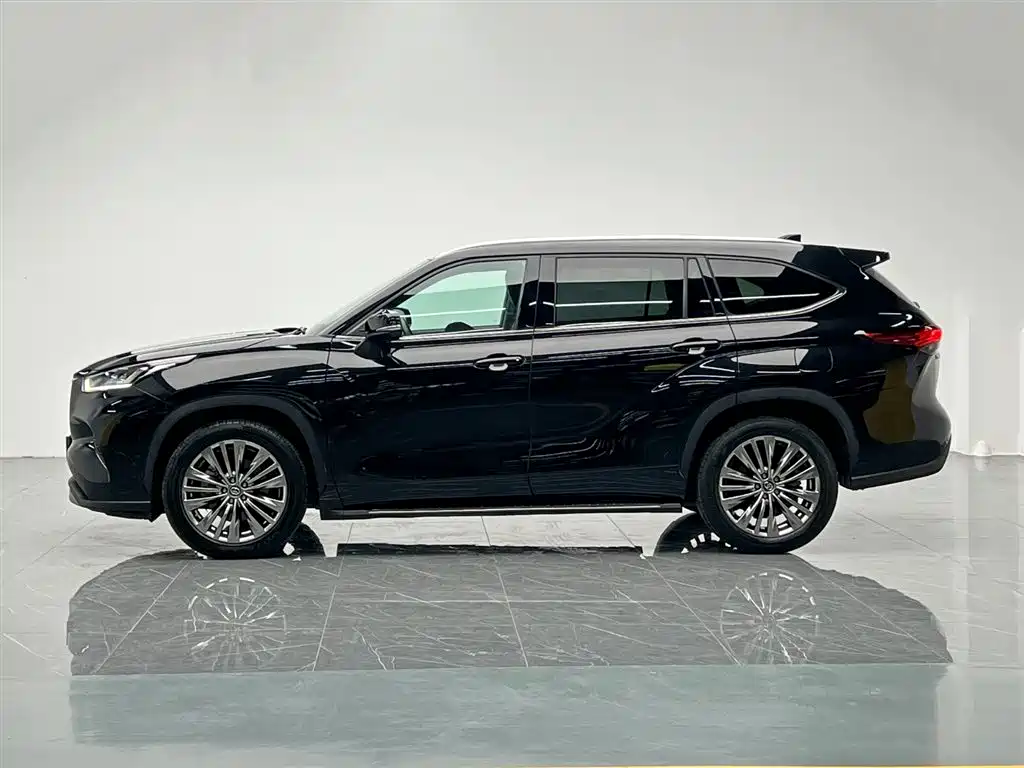 Toyota Highlander 2022