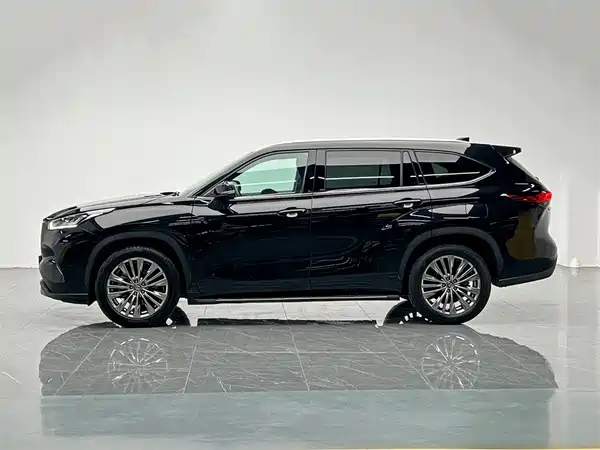 Toyota Highlander 2022