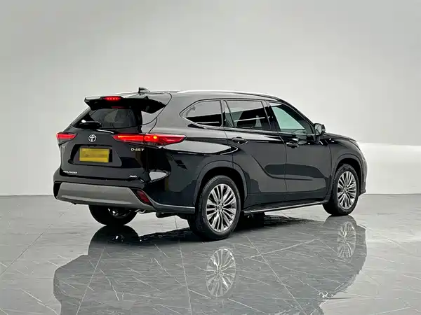 Toyota Highlander 2022