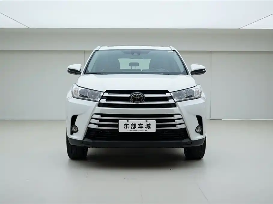 Toyota Highlander 2020 — фото 2