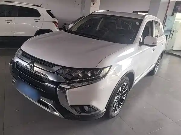 Mitsubishi Outlander 2019