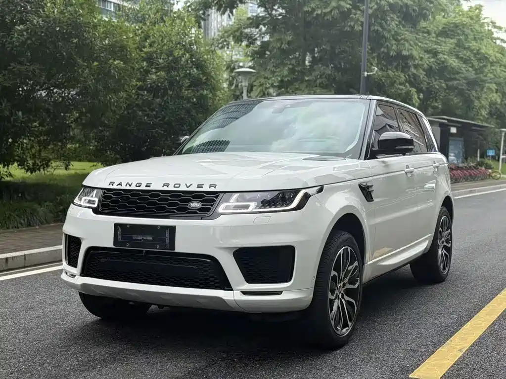 Land Rover Range Rover Sport 2022 — фото 1