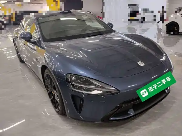 Xiaomi SU7 2024