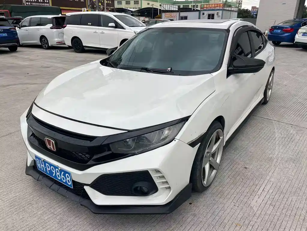 Honda Civic 2019 — фото 1