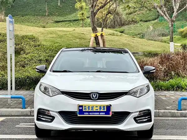 Changan Eado XT 2015