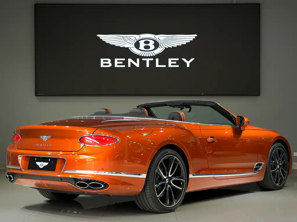 Bentley Continental 2022 — фото 4