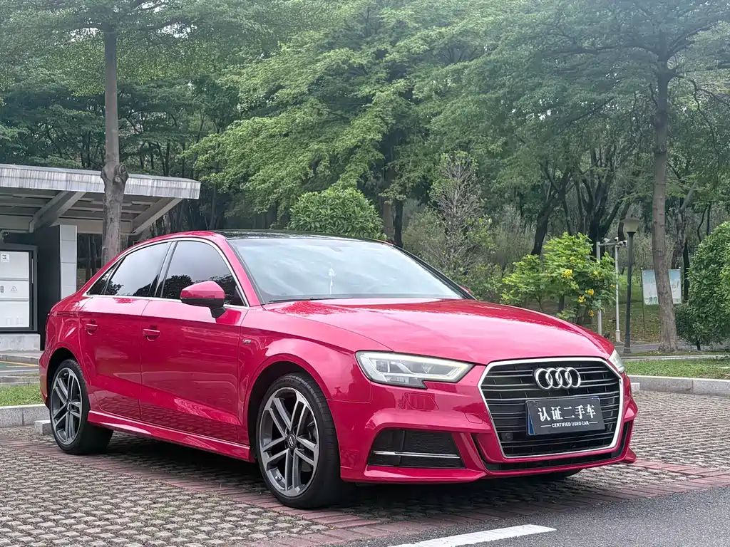 Audi A3 2019 — фото 3