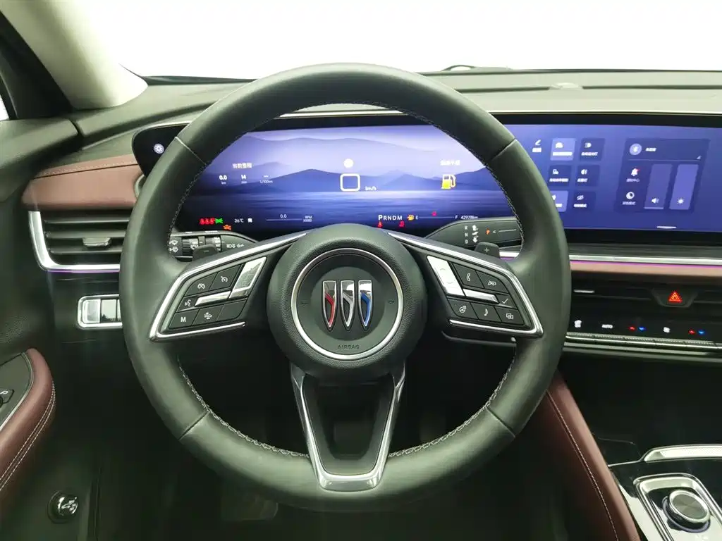Buick Envision Plus 2024 — фото 11