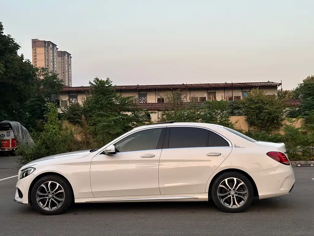 Mercedes-Benz C-Class 2016 — фото 6