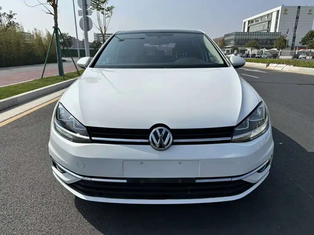 Volkswagen Golf 2018 — фото 10