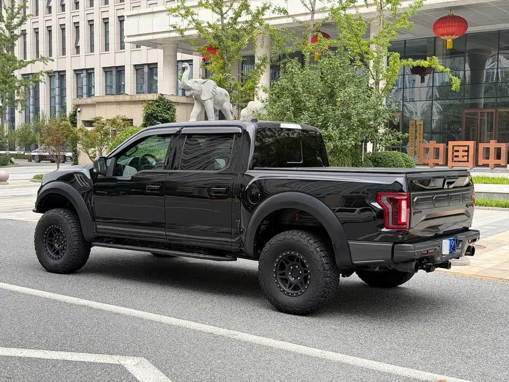 Ford F-150 Raptor 2018 — фото 26