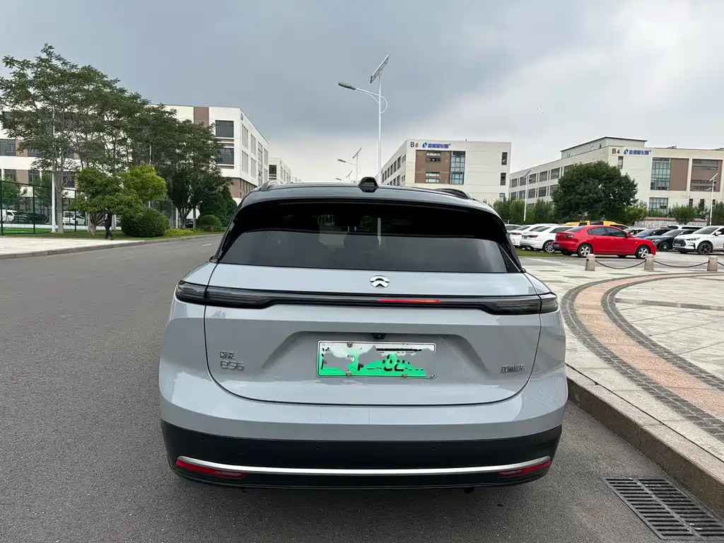 NIO ES6 2024