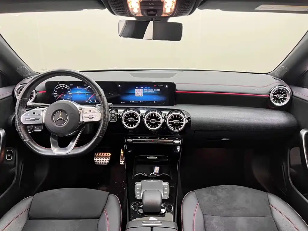 Mercedes-Benz CLA 2023 — фото 15
