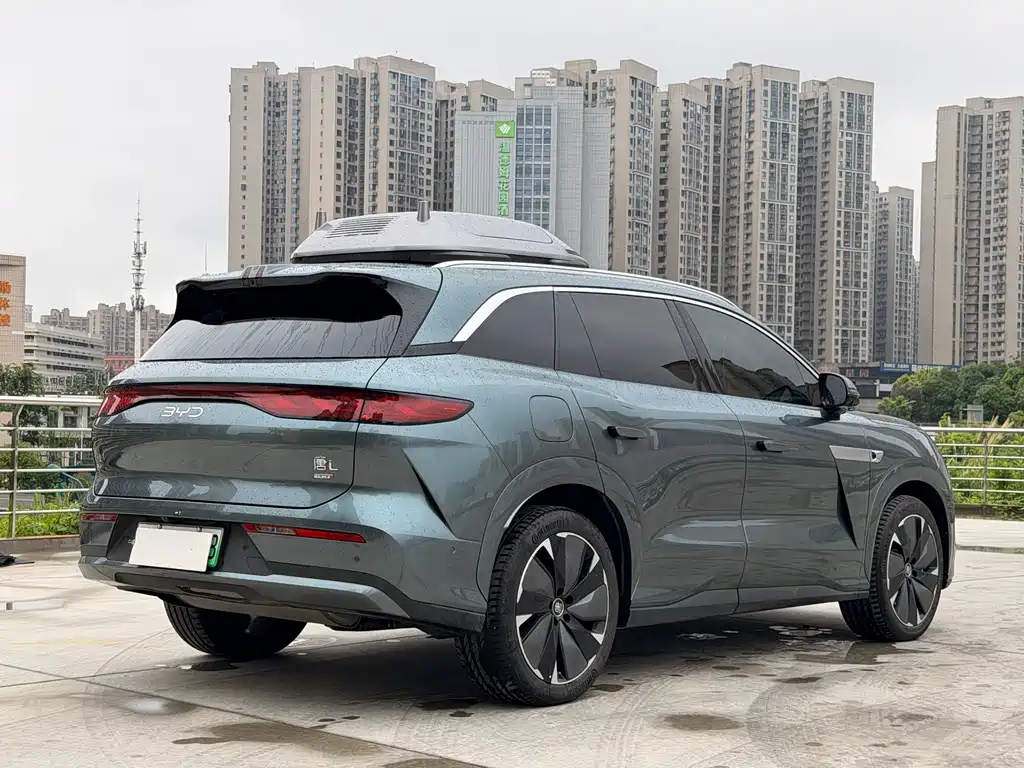 BYD Tang L 2025