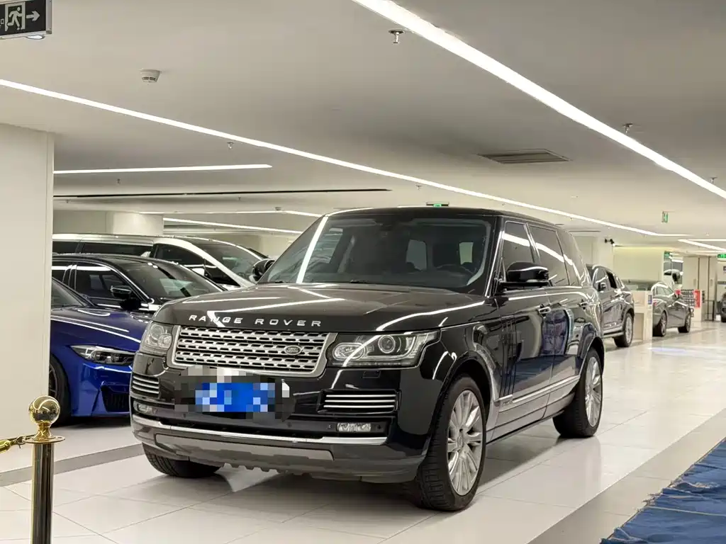 Land Rover Range Rover 2015 — фото 1