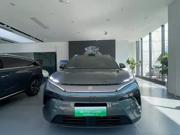 BYD Tang L 2025