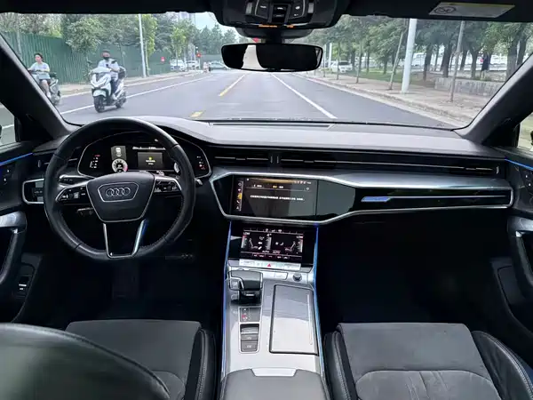 Audi A6L 2019