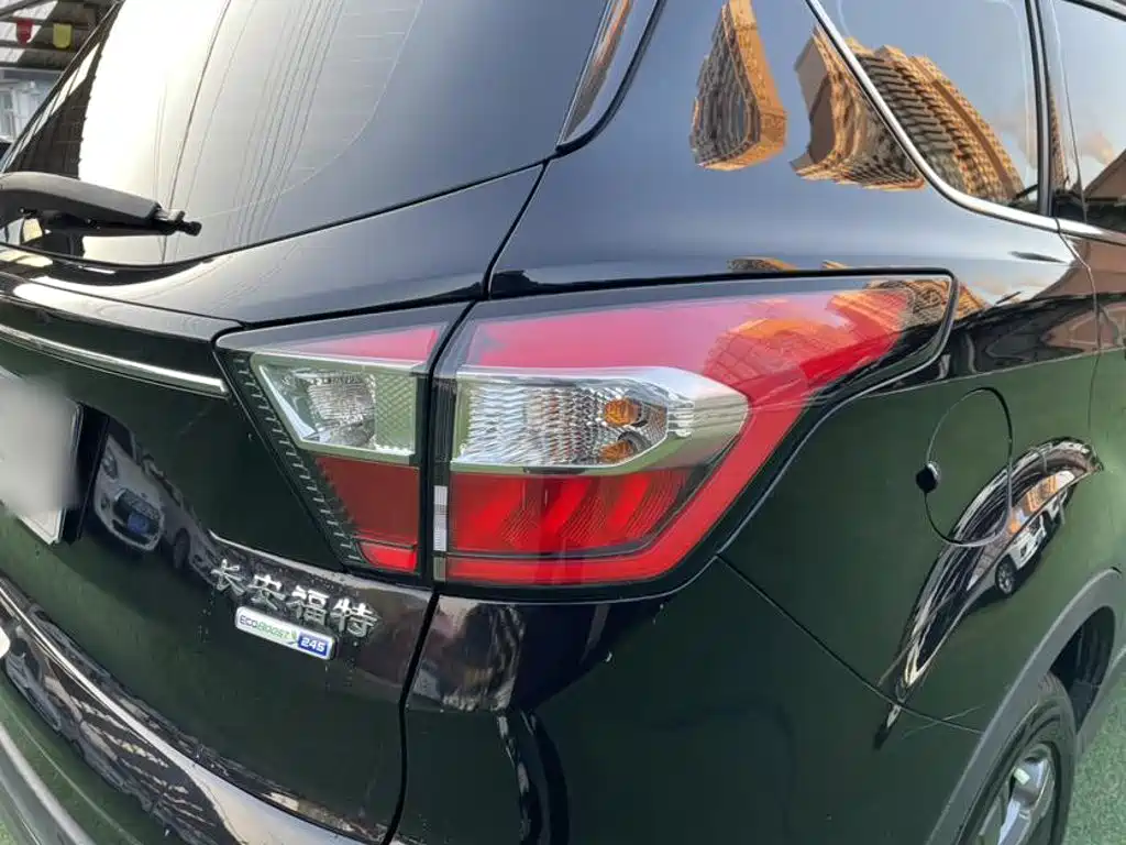 Ford Kuga 2020 — фото 25