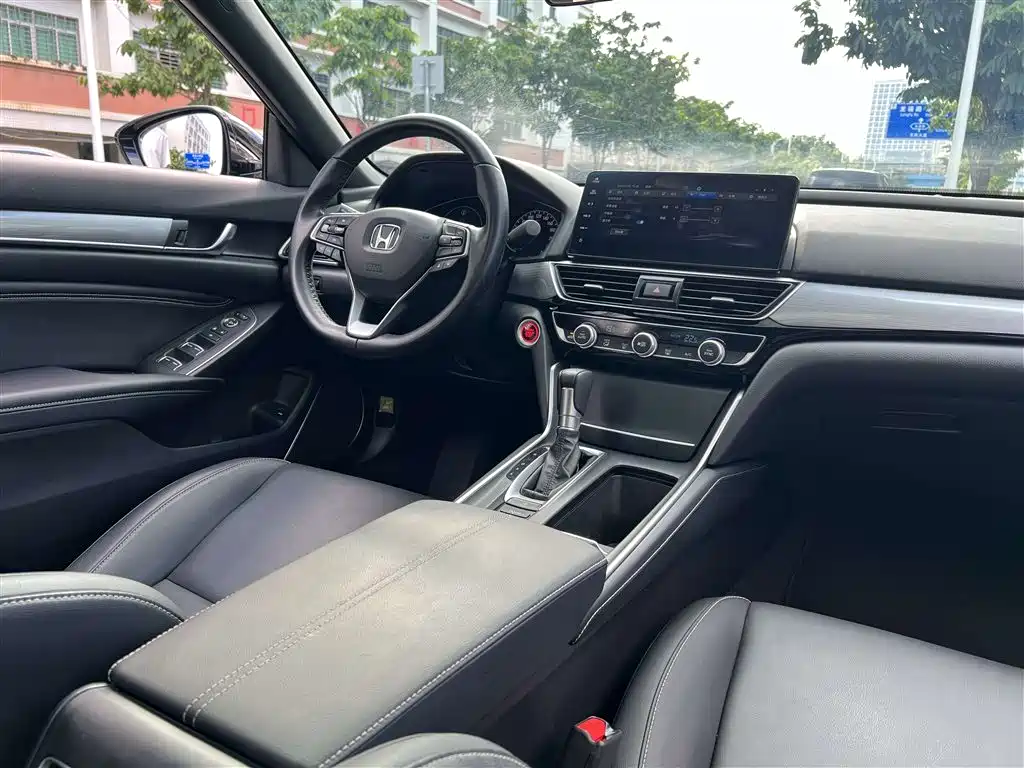 Honda Inspire 2023 — фото 11