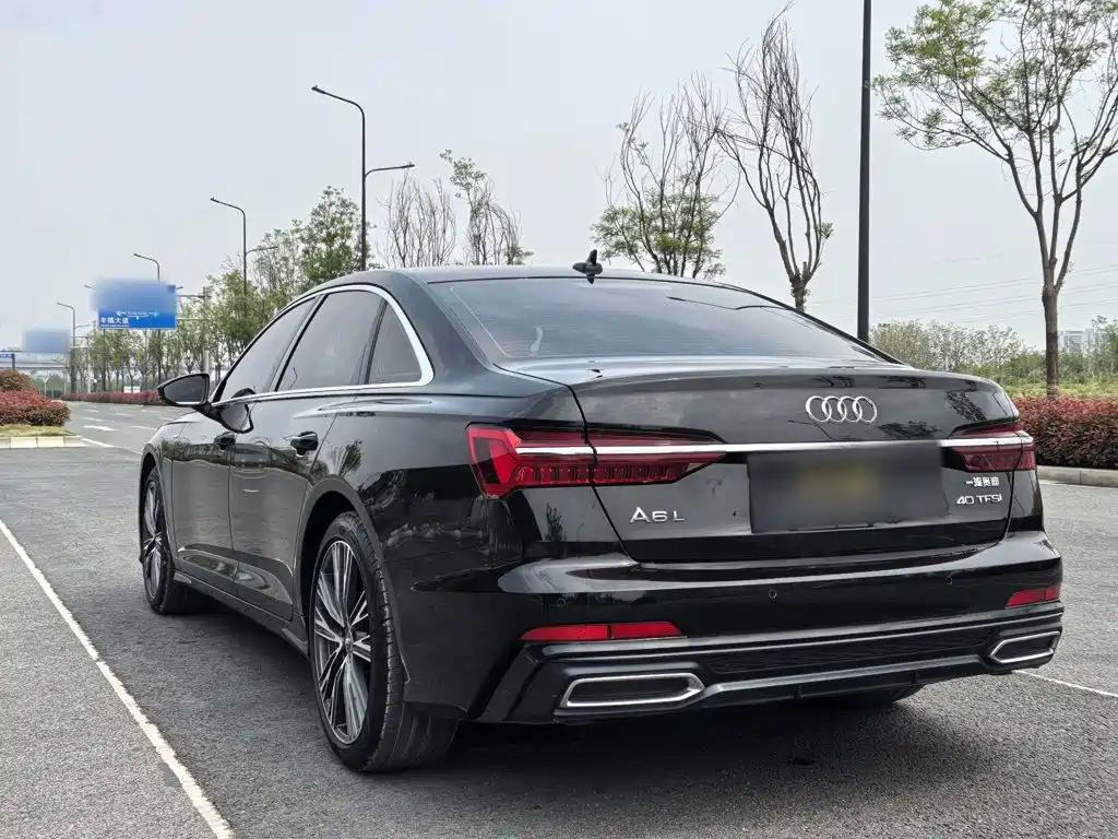 Audi A6L 2021