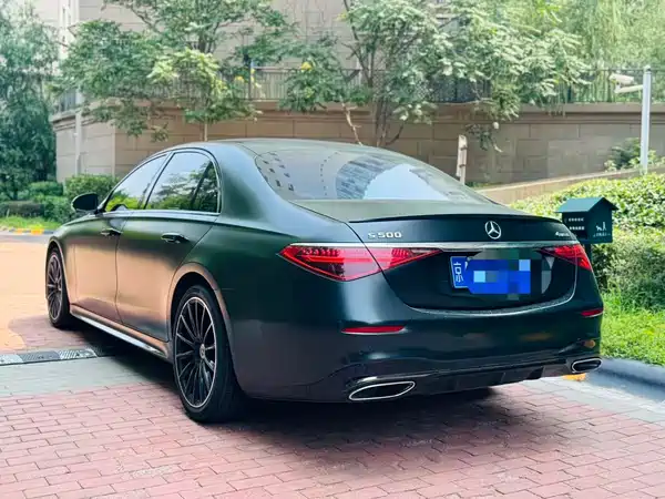 Mercedes-Benz S-Class 2024