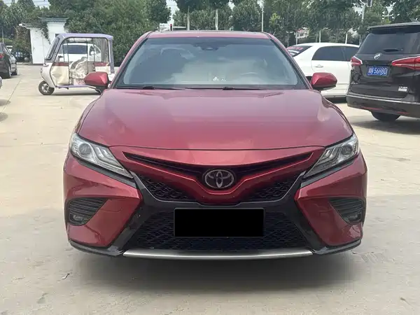 Toyota Camry 2019