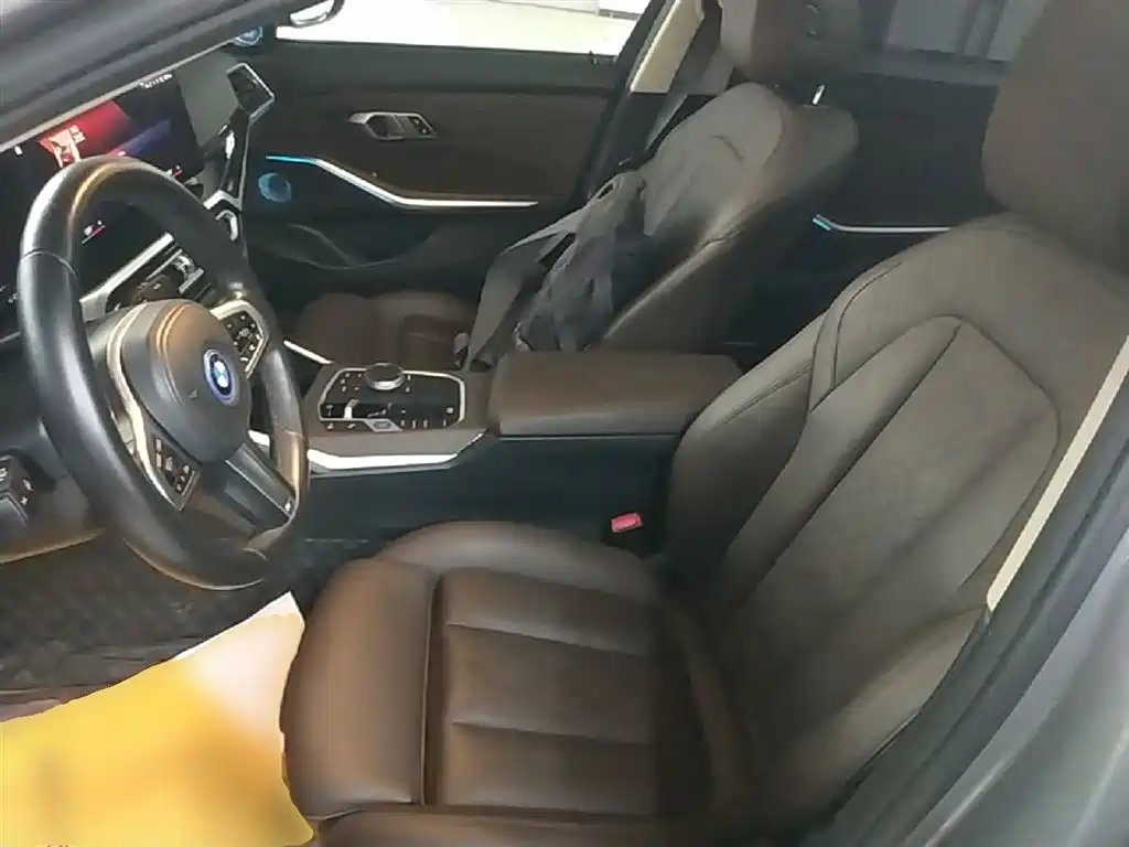 BMW i3 2023 — фото 15