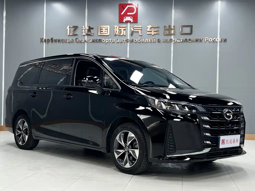 GAC Trumpchi M6 2022 — фото 3