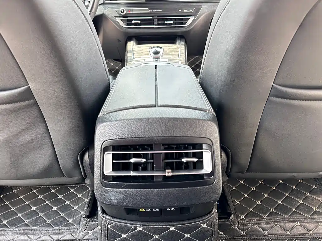 BYD Qin Pro New Energy 2019 — фото 11