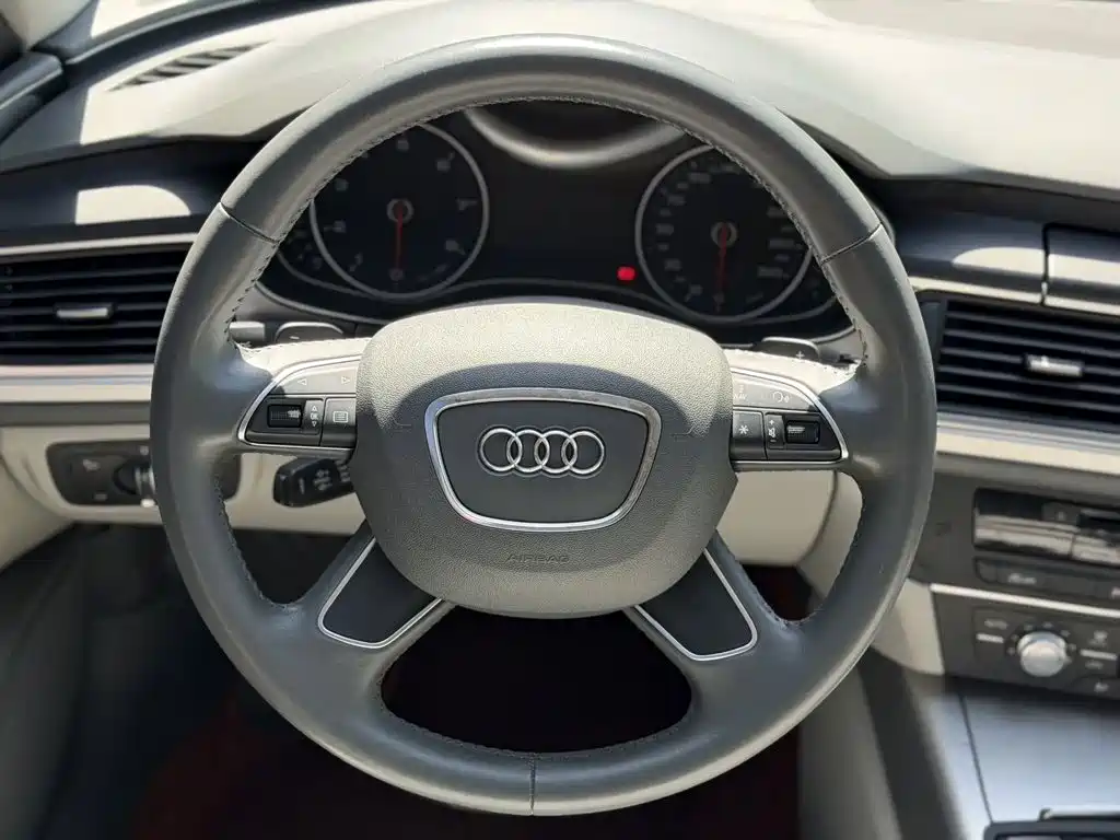 Audi A6L 2013