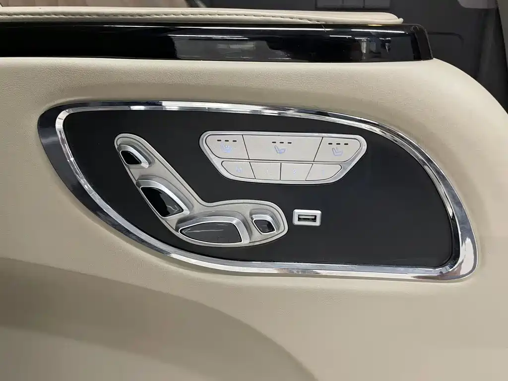 Mercedes-Benz Vito 2015 — фото 10