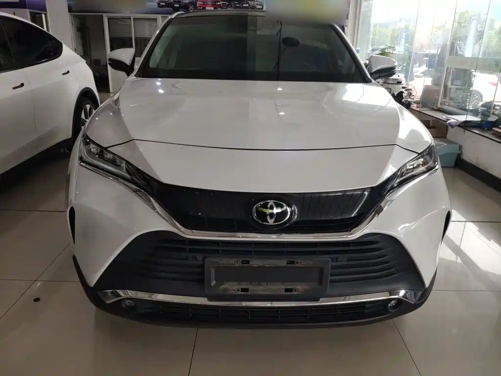 Toyota Harrier 2021