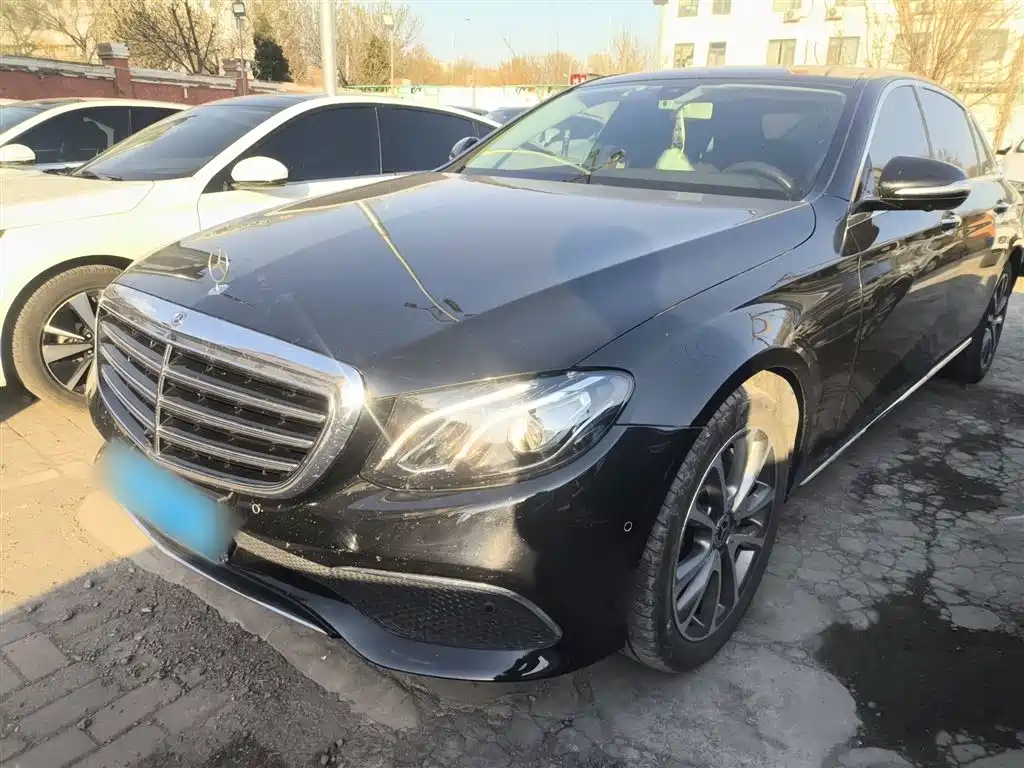 Mercedes-Benz E-Class 2019 — фото 1
