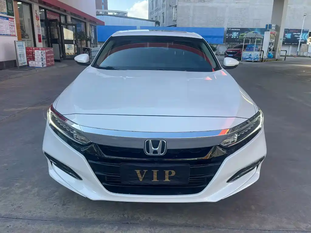 Honda Accord 2018 — фото 2