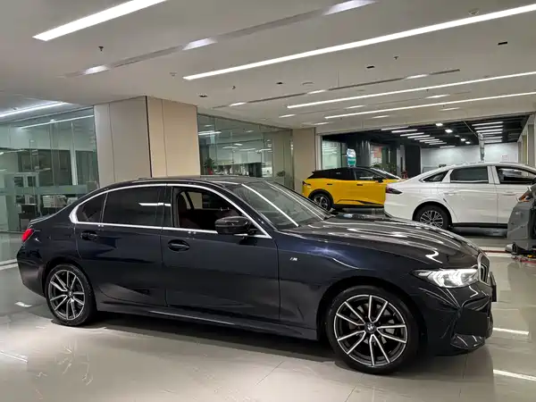 BMW 3 Series 2024