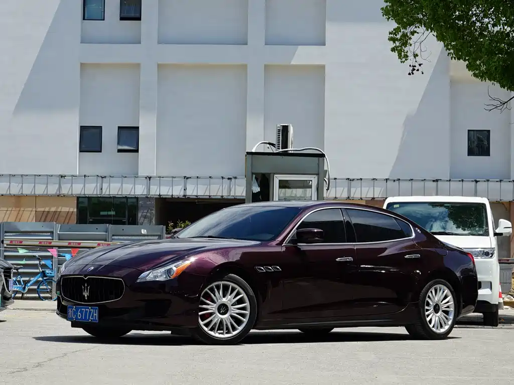 Maserati Quattroporte 2014