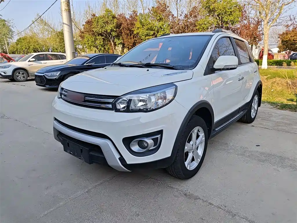 Haval H1 2017 — фото 1
