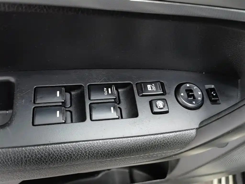 Kia Sorento 2015 — фото 9