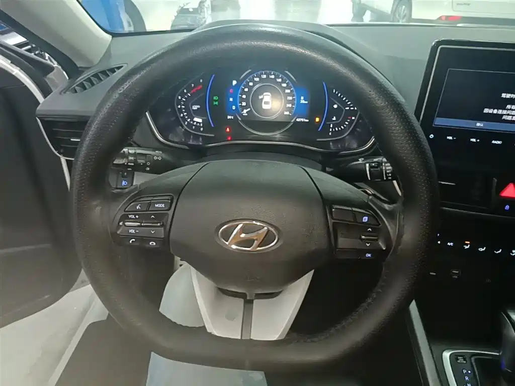 Hyundai Fista 2020 — фото 11