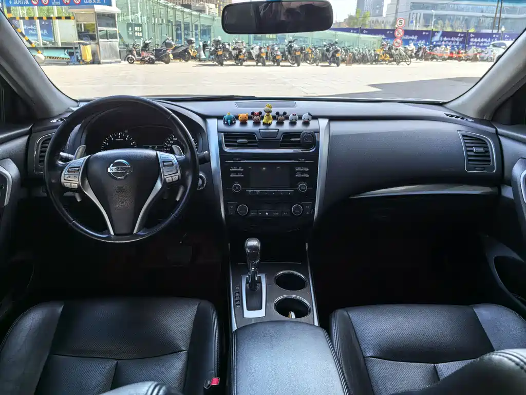 Nissan Teana 2015 — фото 6