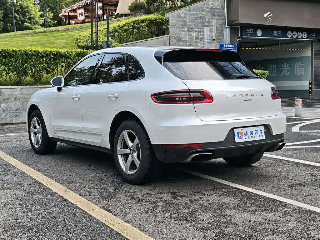 Porsche Macan 2016 — фото 5