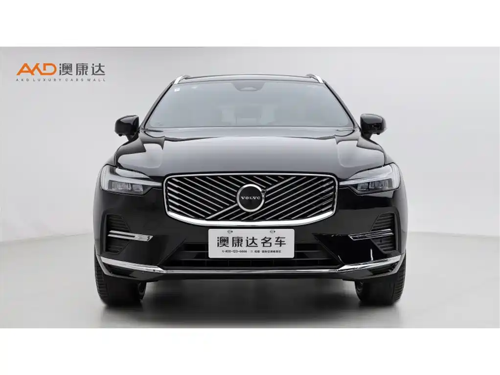Volvo XC60 2025 — фото 2