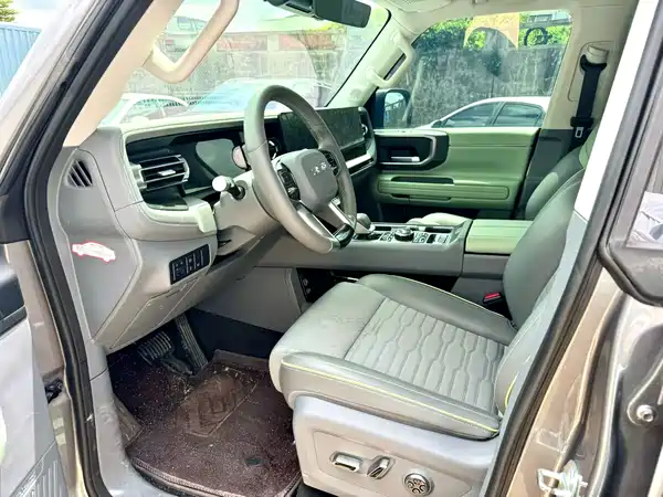 BAIC BJ40 2025