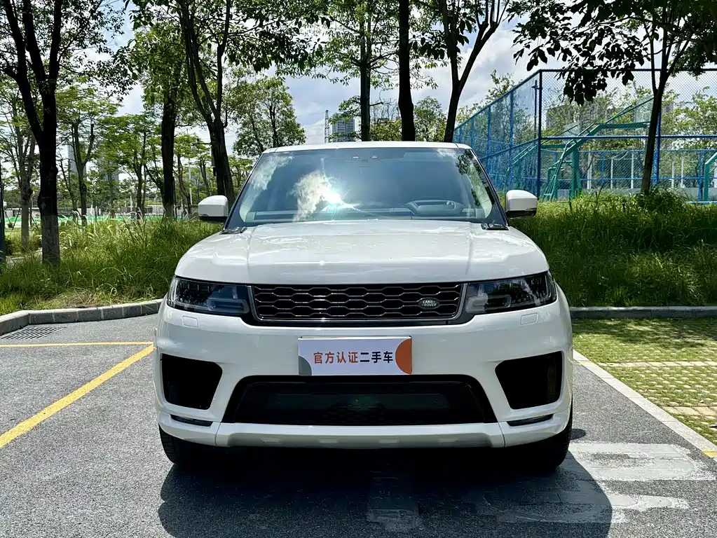 Land Rover Sport 2020 — фото 2