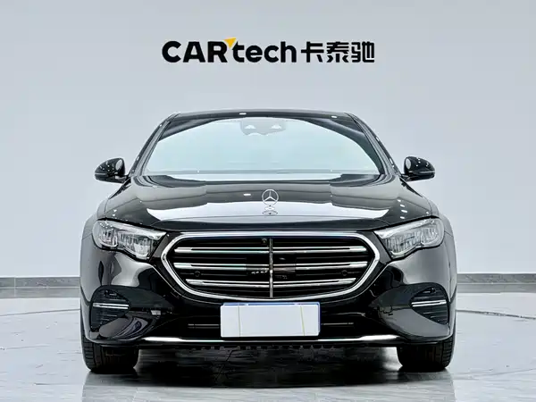 Mercedes-Benz E-Class 2025