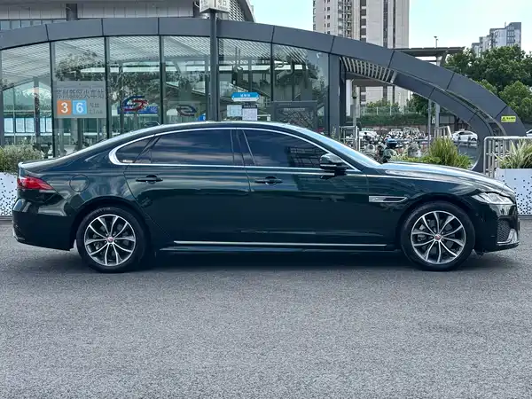 Jaguar XFL 2023