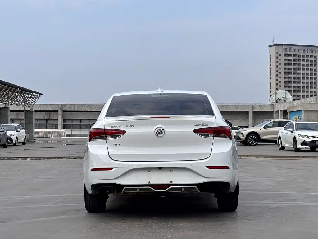 Buick Excelle 2020 — фото 8